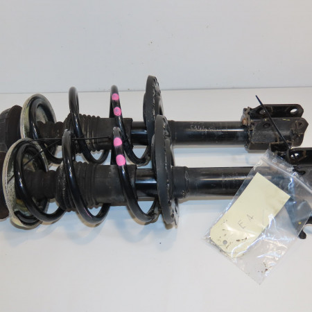 Amortisseur avant droit occasion DACIA SANDERO II Phase 1 04-1995->04-1999 1.0i 75ch 543025522R