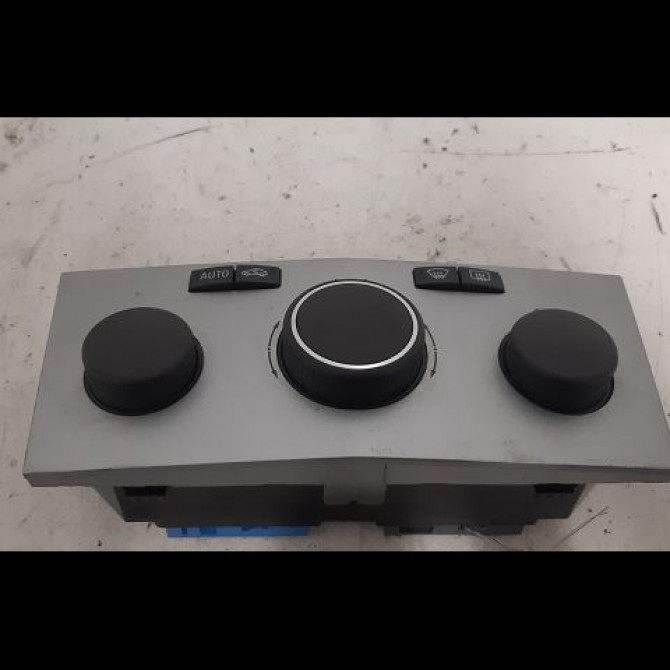 Commande de chauffage occasion OPEL ZAFIRA II Phase 2 01-2008->12-2014 1.7 CDTI 125ch 13250622 1