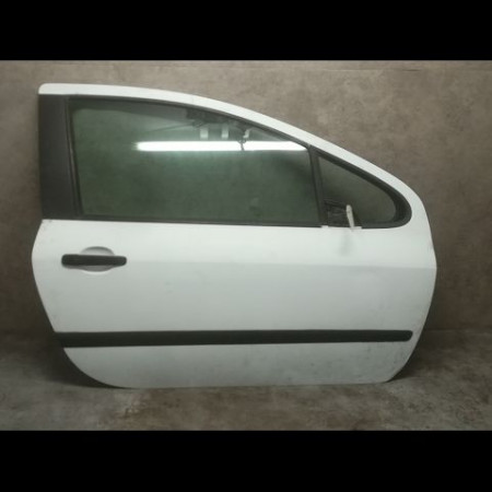 Porte avant droite occasion PEUGEOT 307 Phase 1 04-2001->06-2005 1.4 HDI 8v 70ch 9004S5