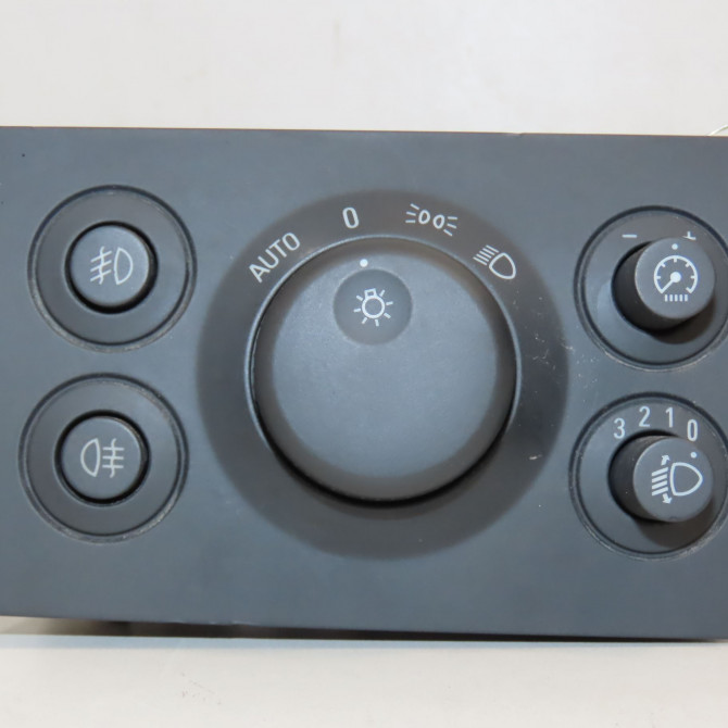 Interrupteur commande de phares occasion OPEL ZAFIRA II Phase 2 01-2008->12-2014 1.7 CDTI 125ch 93185584 1