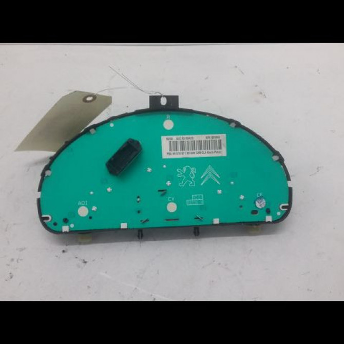 Compteur occasion PEUGEOT 1007 Phase 1 04-2005->12-2010 1.4i 6106SW 2