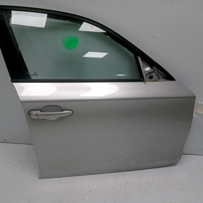 Porte avant droite occasion B.M.W. SERIE 1 I Phase 2 01-2007->07-2011 118d 143ch 41515A2A382 1
