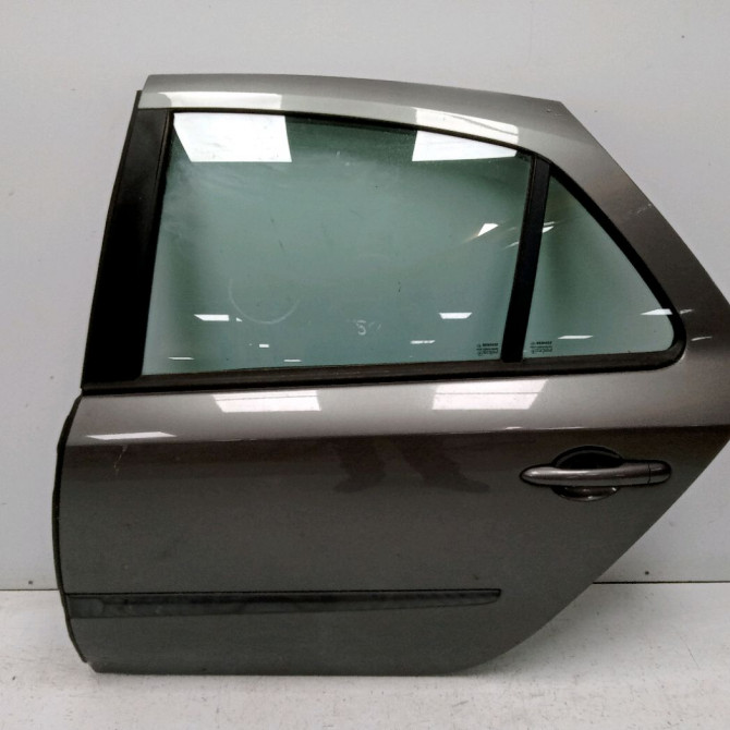 Porte arrière gauche occasion RENAULT LAGUNA II Phase 1 11-2000->03-2005 1.9 DCI 120ch 7751472439 1