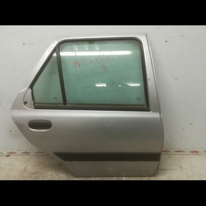 Porte arrière droite occasion FORD FIESTA IV Phase 2 09-1999->09-2002 1.3i 1007034 1