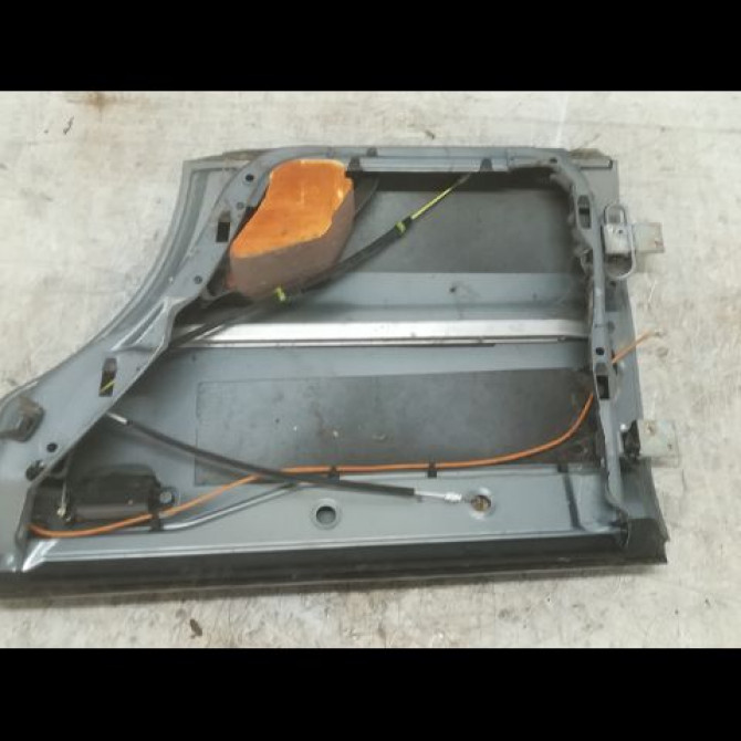 Porte arrière droite occasion AUDI A4 II Phase 1 01-2001->11-2004 2.5 TDi 163ch 8E0833052H 2