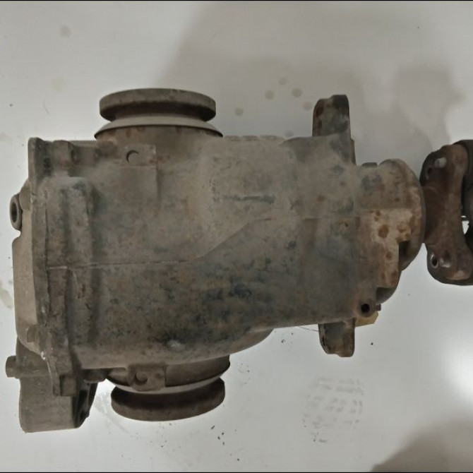 Pont arriere occasion B.M.W. X1 I Phase 1 07-2009->05-2012 33107637452 4