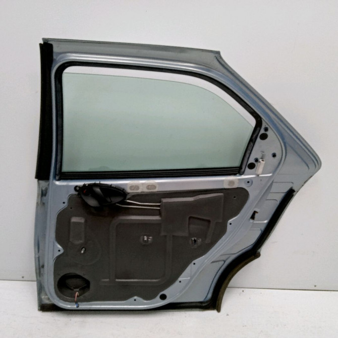 Porte arrière droite occasion CITROEN XSARA Phase 2 09-2000->12-2005 1.9 D 9008F8 2