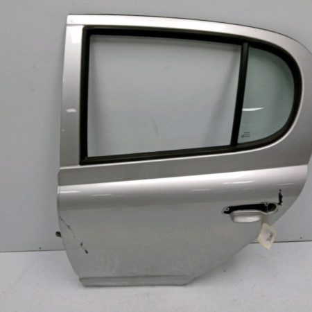 Porte arrière gauche occasion TOYOTA YARIS I Phase 2 03-2003->12-2005 75 D-4D 670040D080