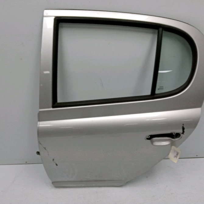 Porte arrière gauche occasion TOYOTA YARIS I Phase 2 03-2003->12-2005 75 D-4D 670040D080 1