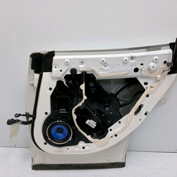 Porte arrière droite occasion MASERATI LEVANTE 5