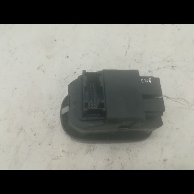 Commande lève-glace porte avant gauche occasion PEUGEOT 206 Phase 2 02-2003->02-2009 1.6i 109ch 2