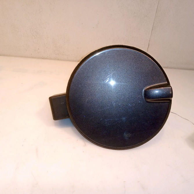 Volet de trappe carburant occasion OPEL ZAFIRA II Phase 2 01-2008->12-2014 1.9 CDTI 100ch 93185623 1