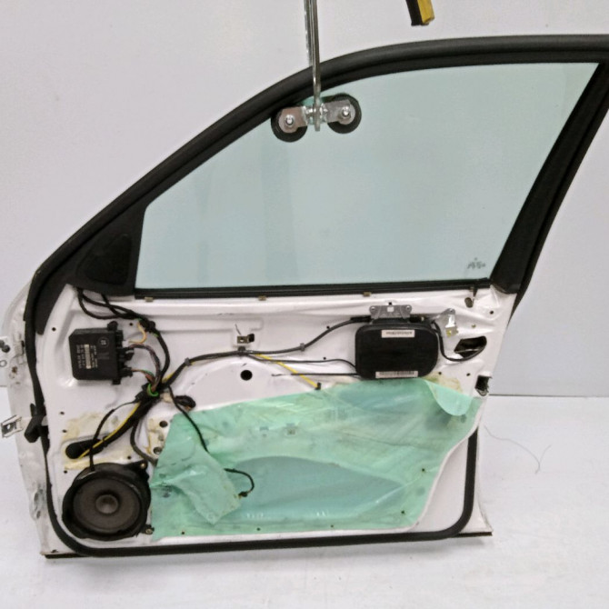 Porte avant droite occasion MERCEDES CLASSE E II 210720160528 4