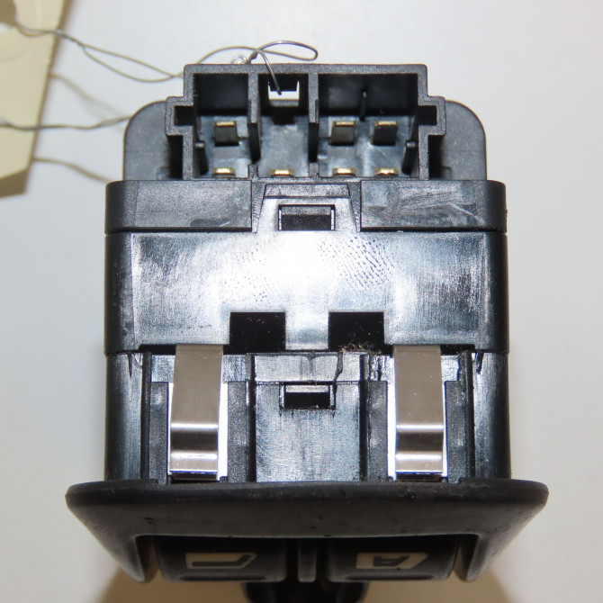 Commande lève-glace porte avant gauche occasion PEUGEOT 206 Phase 2 02-2003->02-2009 1.4 HDI 70ch 3