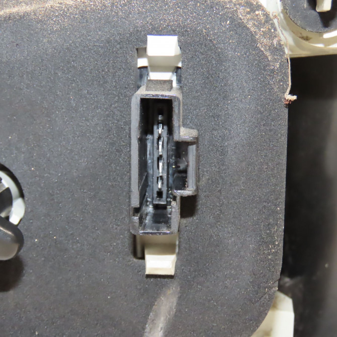 Feu arrière droit occasion PEUGEOT 2008 Phase 1 01-2013->... 1.2i PURETECH 110ch 9678074380 3