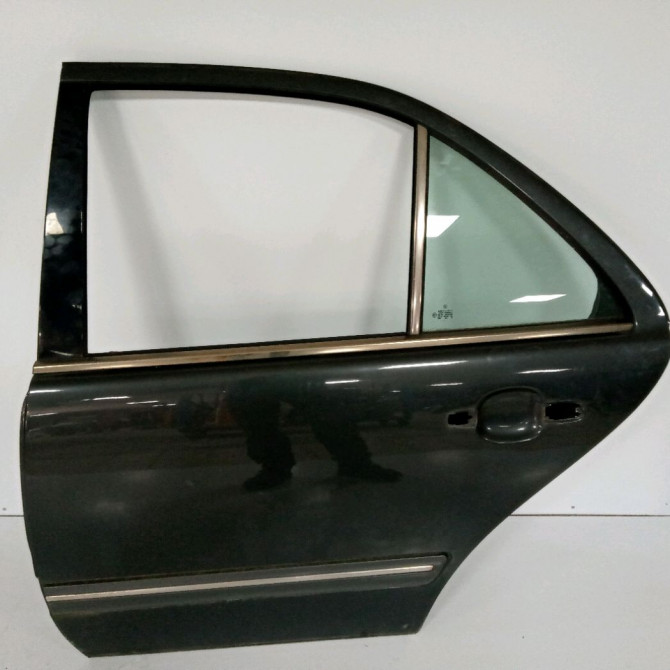 Porte arrière gauche occasion MERCEDES CLASSE E II Phase 2 09-1999->03-2002 E 220 CDI 210730230528 1