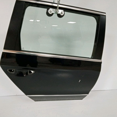 <span class="tt">Porte arrière droite occasion  </span><span class="designation"> </span>
