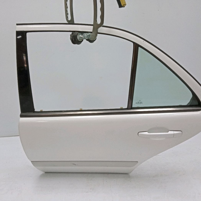 Porte arrière gauche occasion MERCEDES CLASSE E II 210730230528 1