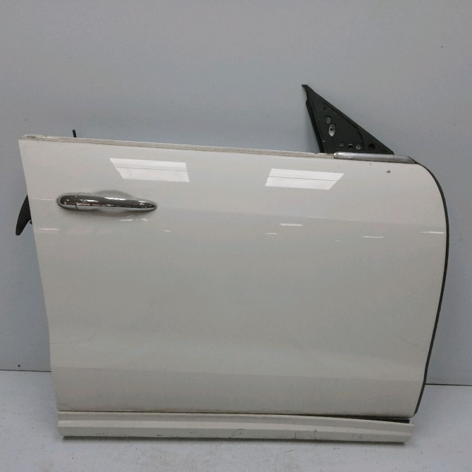 Porte avant droite occasion MASERATI LEVANTE 1