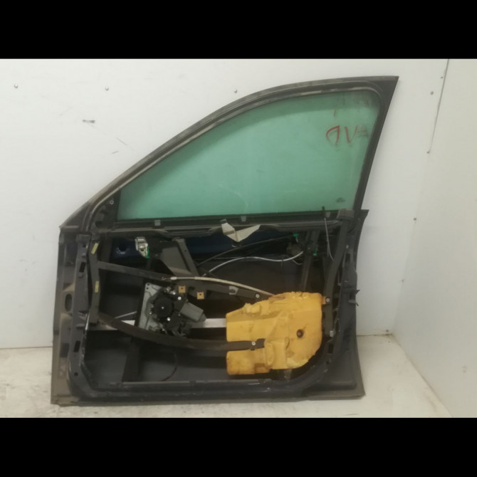 Porte avant droite occasion AUDI A4 I Phase 2 02-1999->01-2001 8D0831052B 2