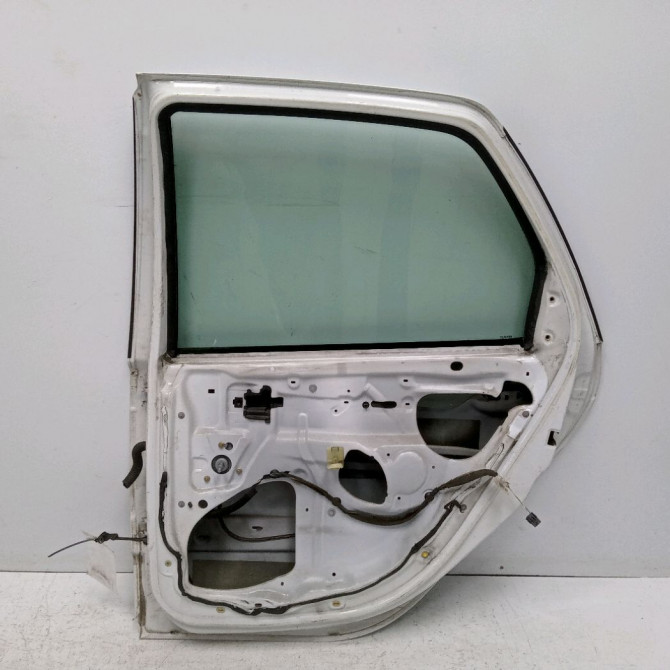 Porte arrière droite occasion RENAULT SCENIC I Phase 2 08-1999->06-2003 1.9 DCI 100ch 7751472140 2