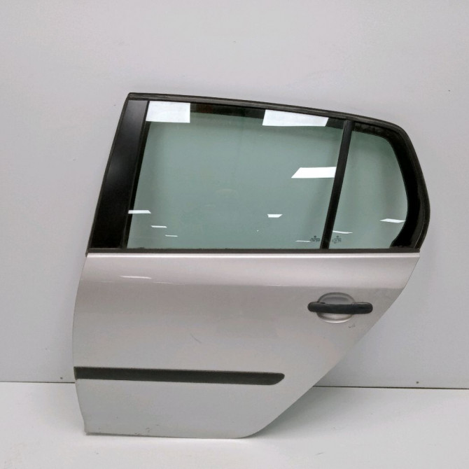 Porte arrière gauche occasion VOLKSWAGEN GOLF V Phase 1 11-2003->10-2008 1.9 TDI 105ch 1K6833301AA 1