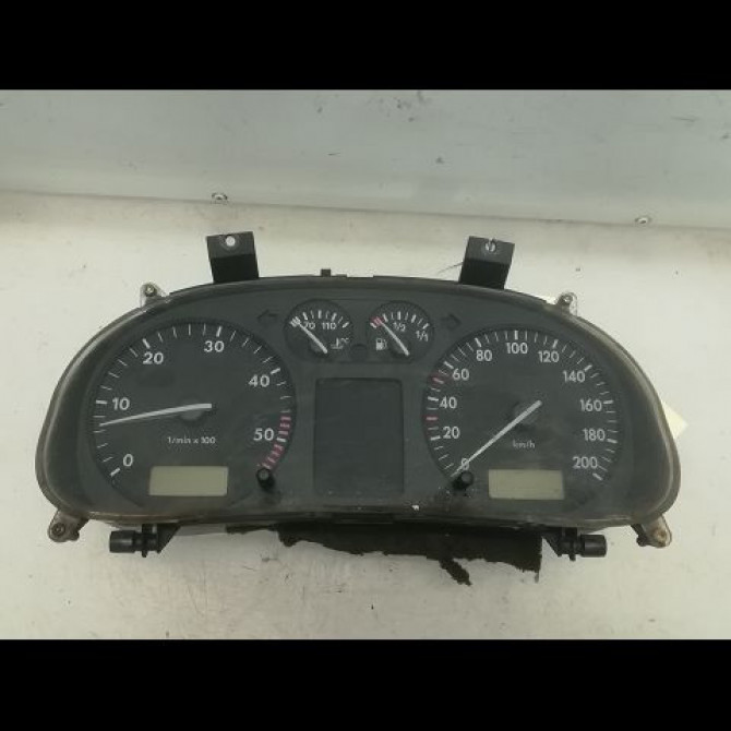 Compteur occasion VOLKSWAGEN POLO III Phase 1 10-1994->11-1999 1.9 D 1