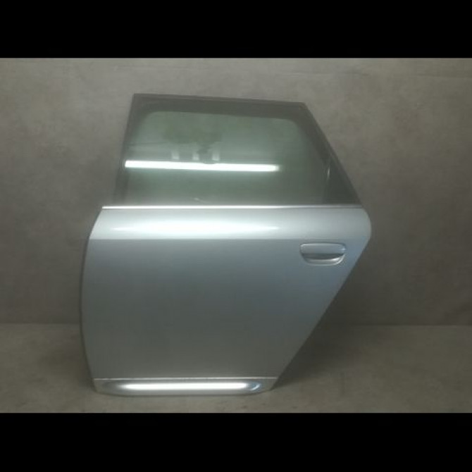 Porte arrière gauche occasion AUDI A6 II Phase 2 07-2001->05-2004 2.5 TDi 180ch 1