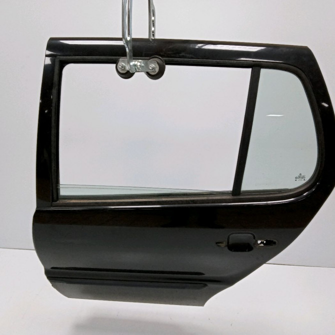 Porte arrière gauche occasion VOLKSWAGEN POLO III Phase 1 10-1994->11-1999 1.3 6N4833055C 1