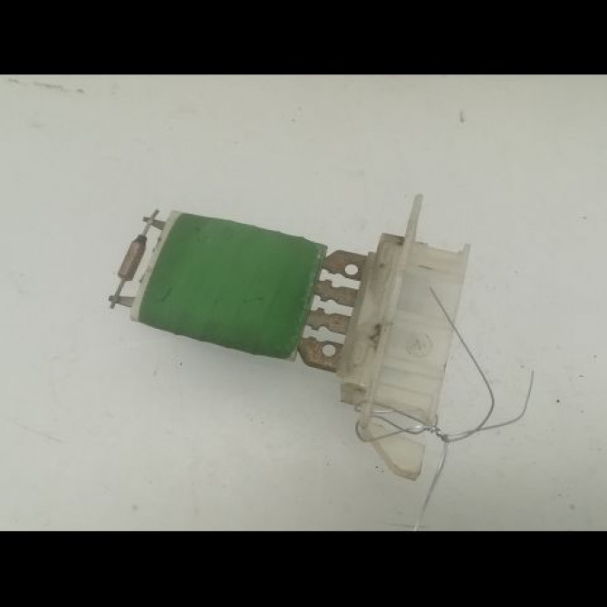 Resistance de chauffage occasion DACIA SANDERO I Phase 1 06-2008->10-2012 1.4 MPI 75ch 6001551674 2