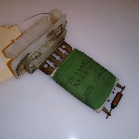 Resistance de chauffage occasion DACIA SANDERO I Phase 1 06-2008->10-2012 1.4 MPI 75ch 6001551674