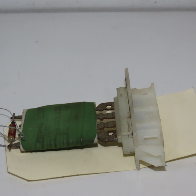 Resistance de chauffage occasion DACIA SANDERO I Phase 1 06-2008->10-2012 1.2 16v 75ch 1