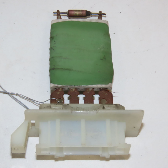 Resistance de chauffage occasion DACIA SANDERO I Phase 1 06-2008->10-2012 1.4 MPI 75ch 1