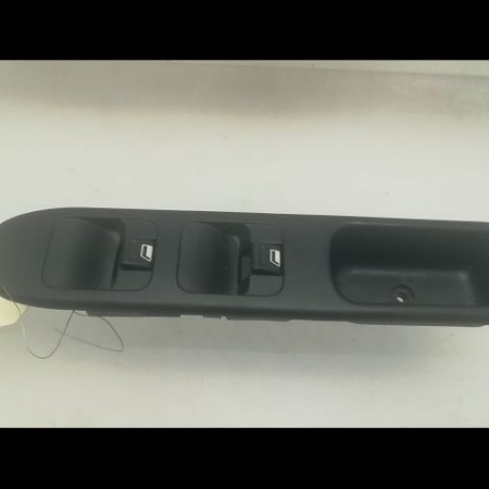 Commande lève-glace porte avant gauche occasion PEUGEOT 307 Phase 1 04-2001->06-2005 1.6 HDI 16v 110ch