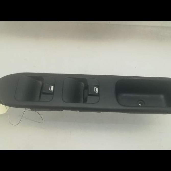 Commande lève-glace porte avant gauche occasion PEUGEOT 307 Phase 1 04-2001->06-2005 1.6 HDI 16v 110ch 1