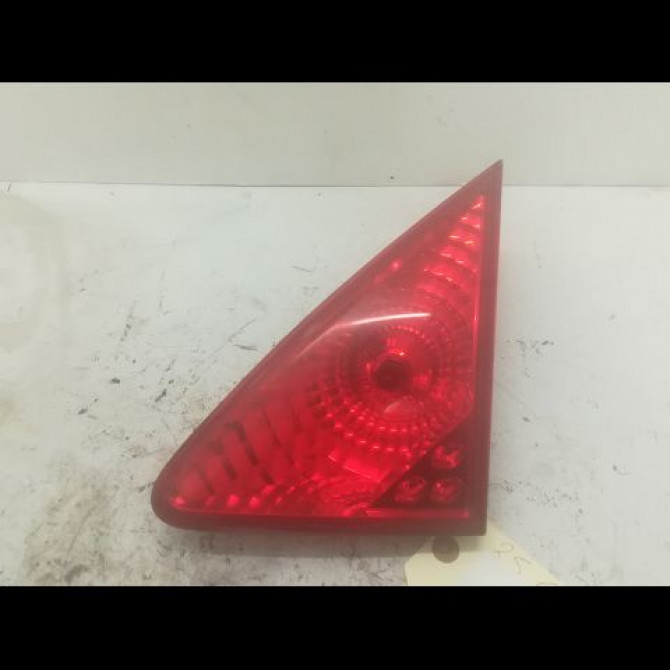 Feu arrière intérieur droit occasion PEUGEOT 3008 I Phase 1 04-2009->12-2013 2.0 HDI 163ch 6351HE 1