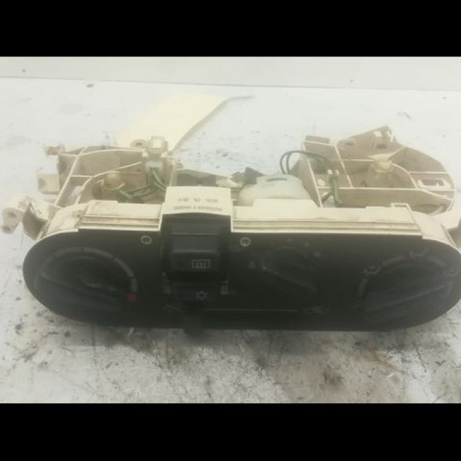 Commande de chauffage occasion MITSUBISHI COLT V Phase 1 12-1996->09-2002 1