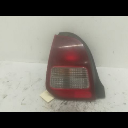 Feu arrière gauche occasion MITSUBISHI COLT V Phase 1 12-1996->09-2002