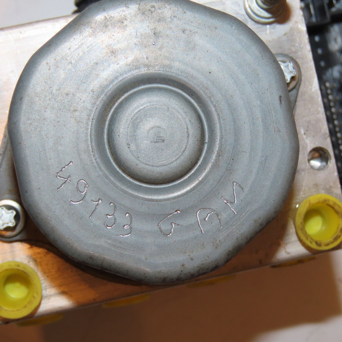 Unité hydraulique ABS occasion CITROEN C1 I Phase 3 01-2012->08-2014 1.0i 68ch 1608529580 3