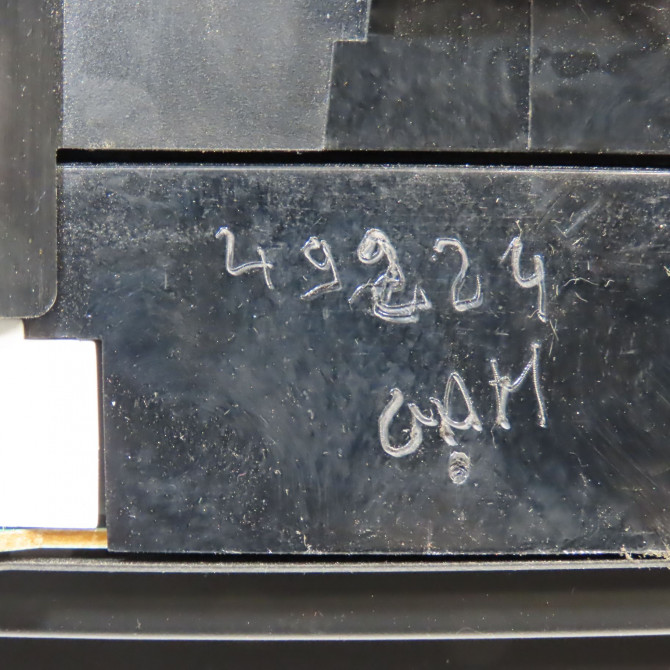 Compteur occasion OPEL ZAFIRA II Phase 2 01-2008->12-2014 1.7 CDTI 125ch 13308989 5