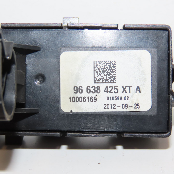 Bouton de warning occasion PEUGEOT 3008 I Phase 1 04-2009->12-2013 2.0 HDI 150ch 96656490ZD 3