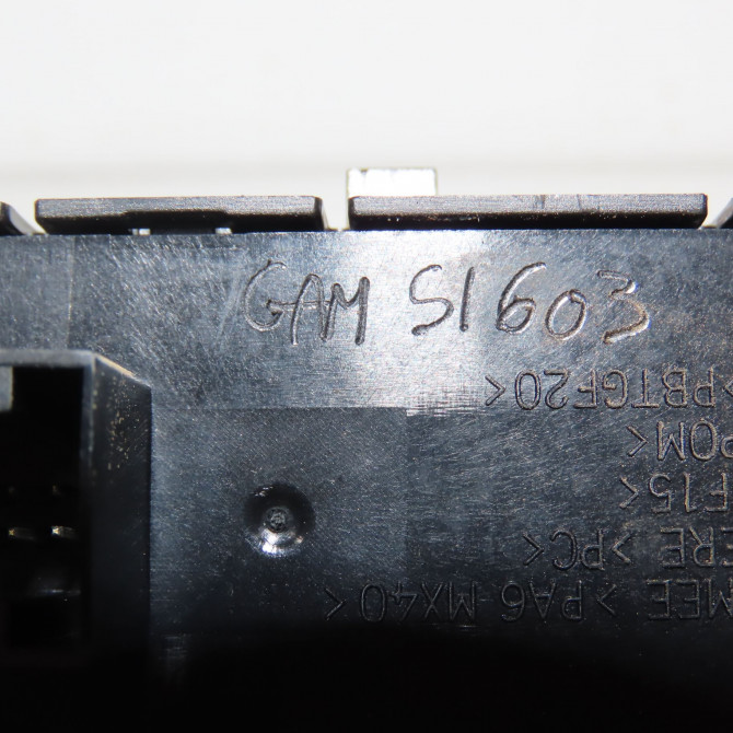 Bouton de warning occasion PEUGEOT 3008 I Phase 1 04-2009->12-2013 2.0 HDI 150ch 96656490ZD 5