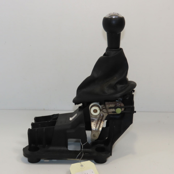 Levier de vitesses occasion PEUGEOT 207 CC Phase 1 03-2007->... 1.6 HDI 112ch 2400JN 2