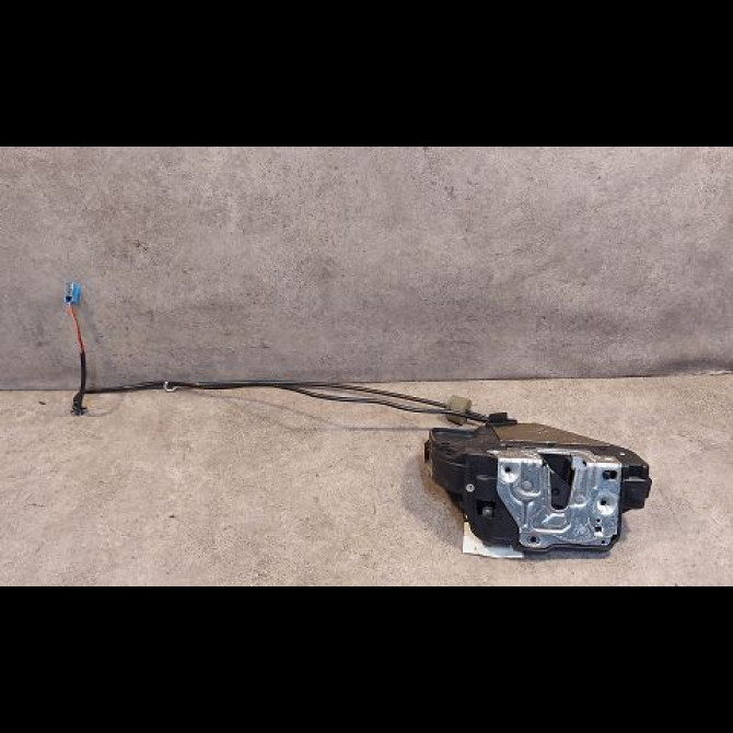 Serrure porte ard occasion MERCEDES CLASSE E III Phase 1 03-2002->06-2006 E280CDi FAP 177ch 2117300635 1