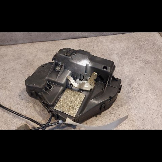 Serrure porte ard occasion MERCEDES CLASSE E III Phase 1 03-2002->06-2006 E280CDi FAP 177ch 2117300635 3