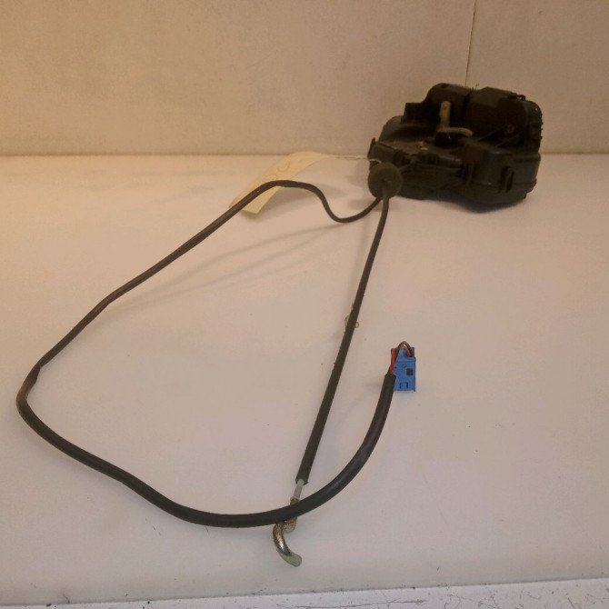 Serrure porte arg occasion MERCEDES CLASSE E III Phase 1 03-2002->06-2006 2.2 CDI 16v 120ch 2117300535 1