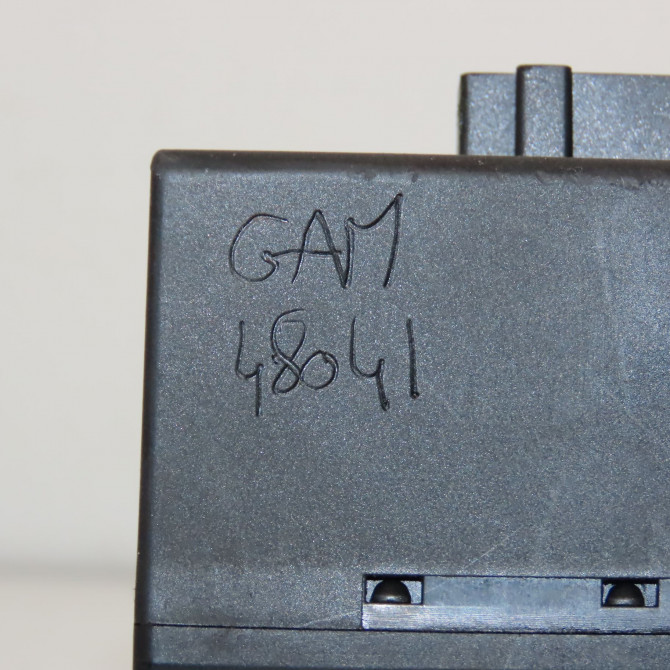 Lecteur de carte occasion MERCEDES CLASSE E III Phase 1 03-2002->06-2006 E270 CDI 177ch 5