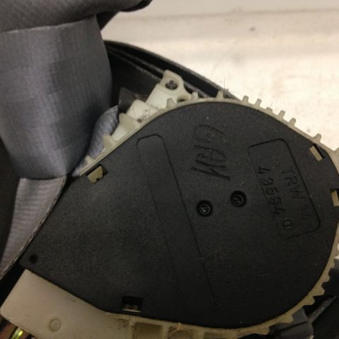 Ceinture avant droite occasion RENAULT MEGANE I Phase 2 03-1999->06-2003 1.6 16v 7700848623 2