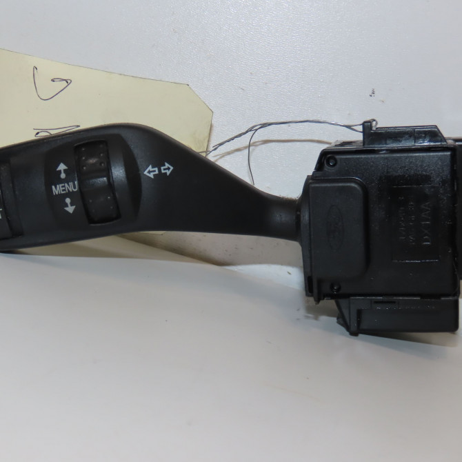 Commande clignotant occasion FORD FOCUS II Phase 2 01-2008->12-2010 1.8 TDCI 115ch 1471875 1