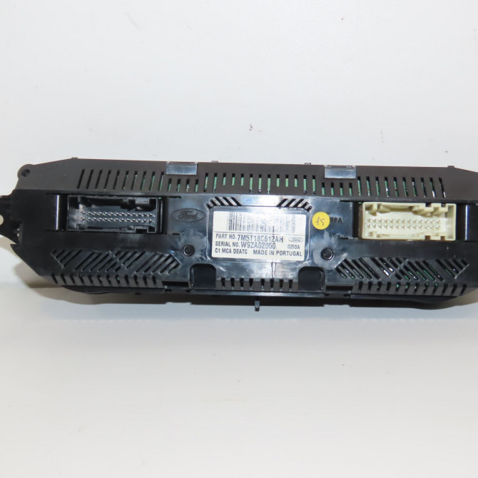 Commande de chauffage occasion FORD FOCUS II Phase 2 01-2008->12-2010 1.8 TDCI 115ch 1698893 2